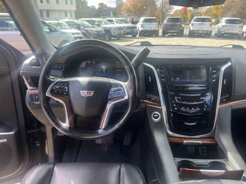 2019 Cadillac Escalade ESV Luxury