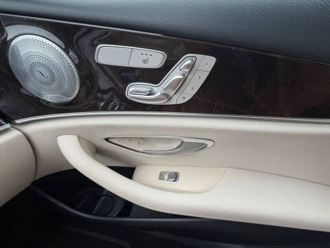 2018 Mercedes-Benz E-Class E 300