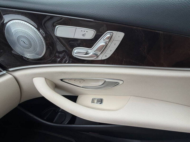 2018 Mercedes-Benz E-Class E 300