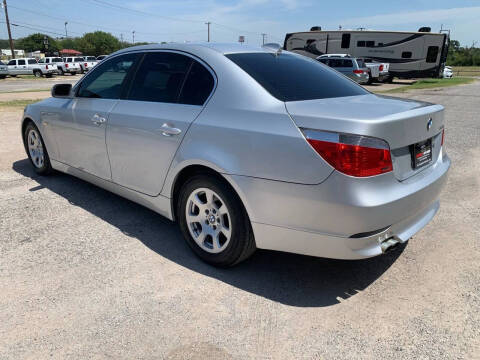 2004 BMW 5 Series 525i