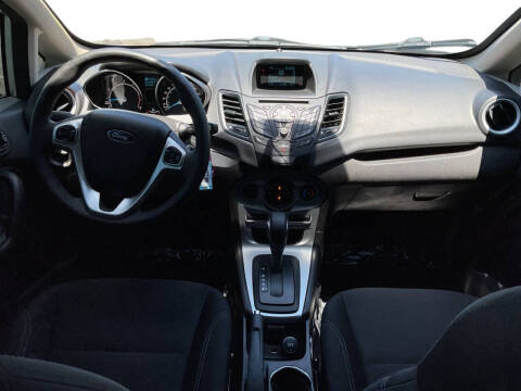 2017 Ford Fiesta SE