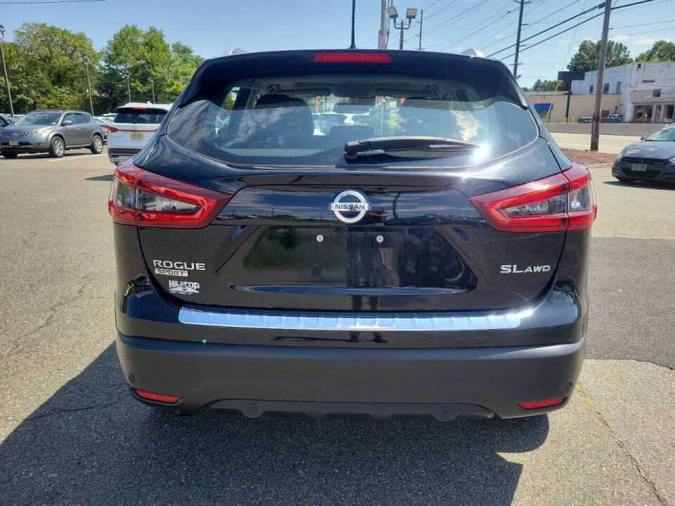 2022 Nissan Rogue Sport for sale at HILLTOP NISSAN in East Hanover, NJ