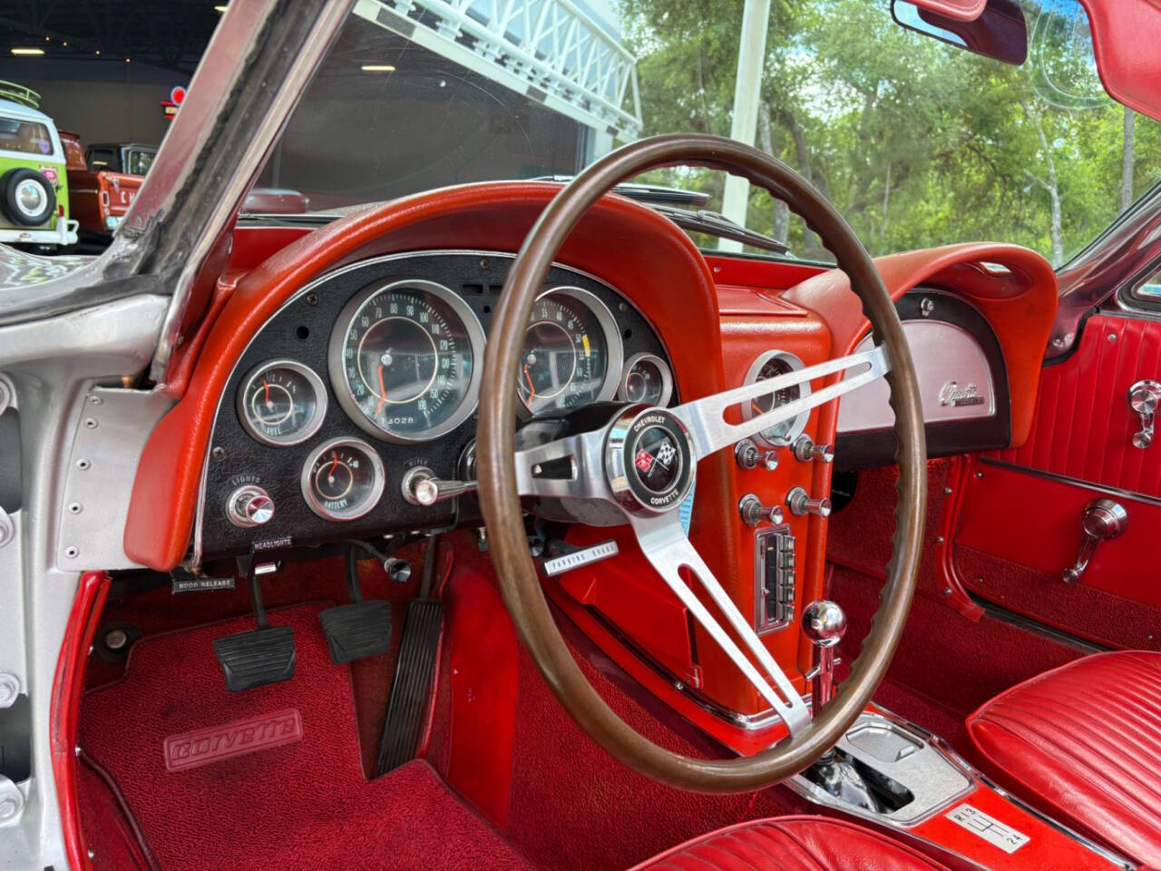 1964 Chevrolet Corvette 30