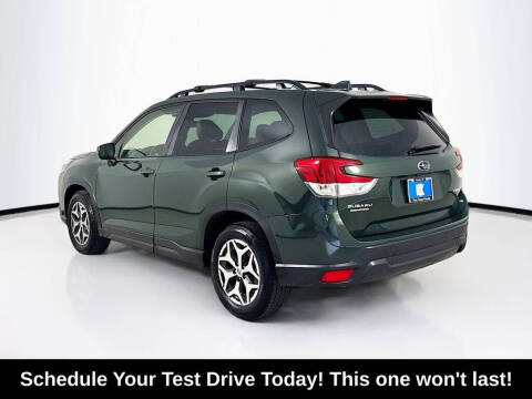 2022 Subaru Forester Premium