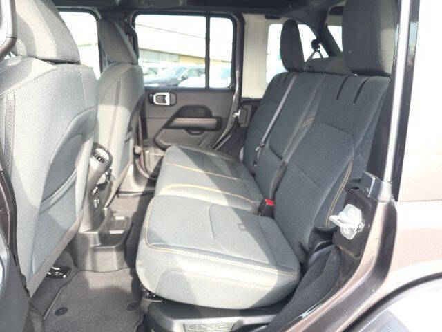 2025 Jeep Wrangler Sahara 4xe