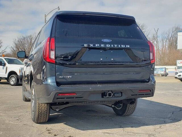 2026 Ford Expedition Active