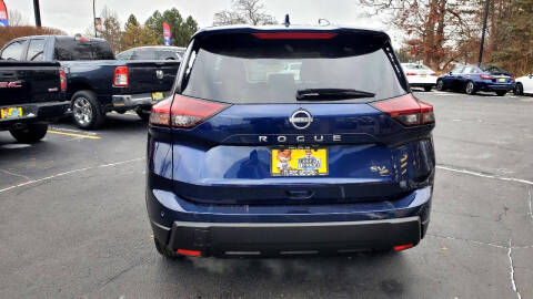 2024 Nissan Rogue SV