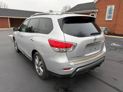 2014 Nissan Pathfinder Platinum