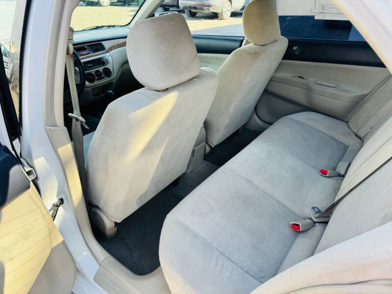 2004 Mitsubishi Lancer LS