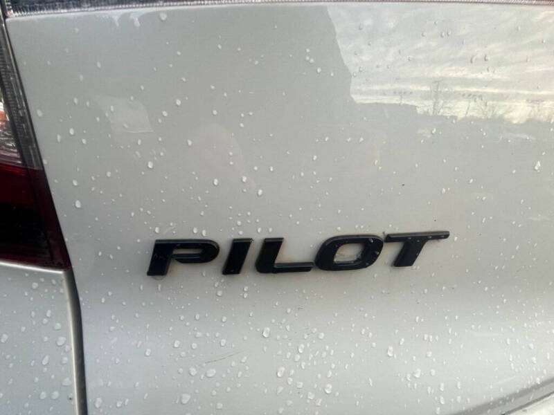 2022 Honda Pilot Black Edition