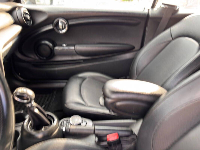 2019 MINI Convertible Cooper