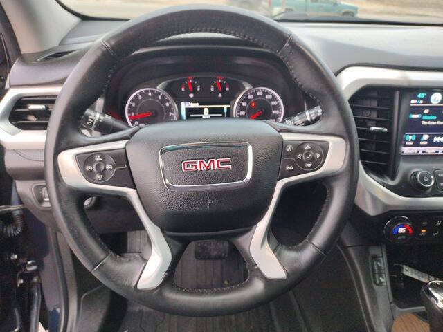 2017 GMC Acadia SLE-2