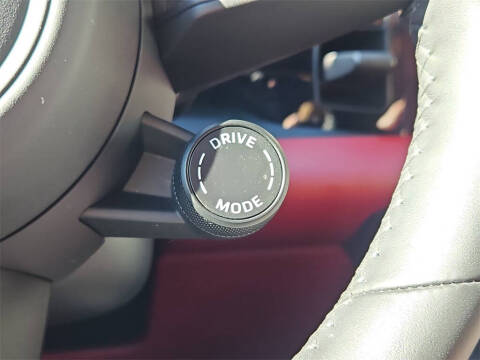 2025 Porsche Macan 4 Electric