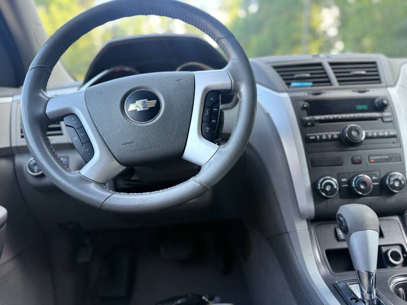 2012 Chevrolet Traverse LS