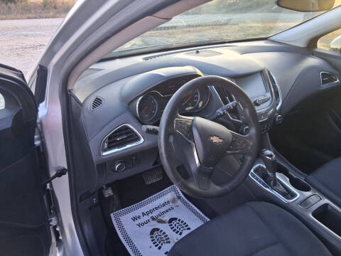 2018 Chevrolet Cruze LT Auto