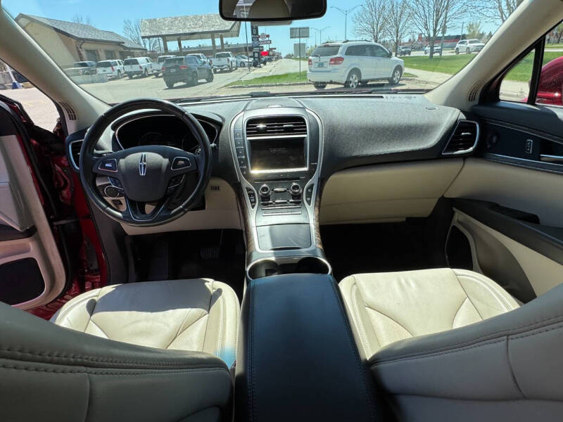 2016 Lincoln MKX Select