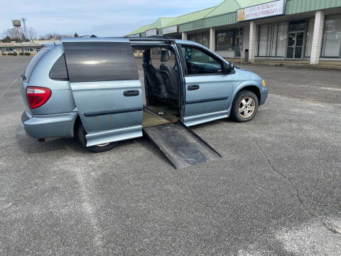 2005 Dodge Grand Caravan SE
