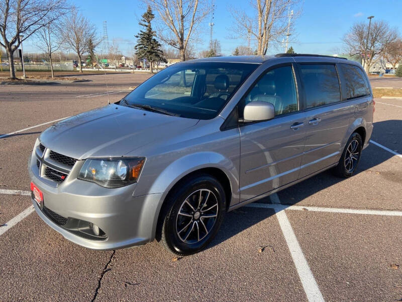 2016 Dodge Grand Caravan R/T