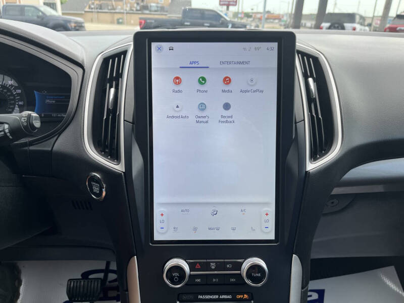 2023 Ford Edge SEL