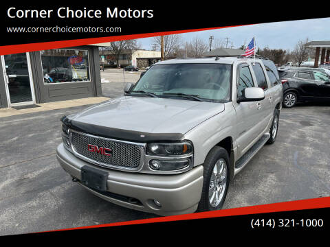 2006 GMC Yukon XL for sale at Corner Choice Motors in West Allis WI