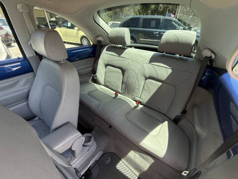 2008 Volkswagen New Beetle S