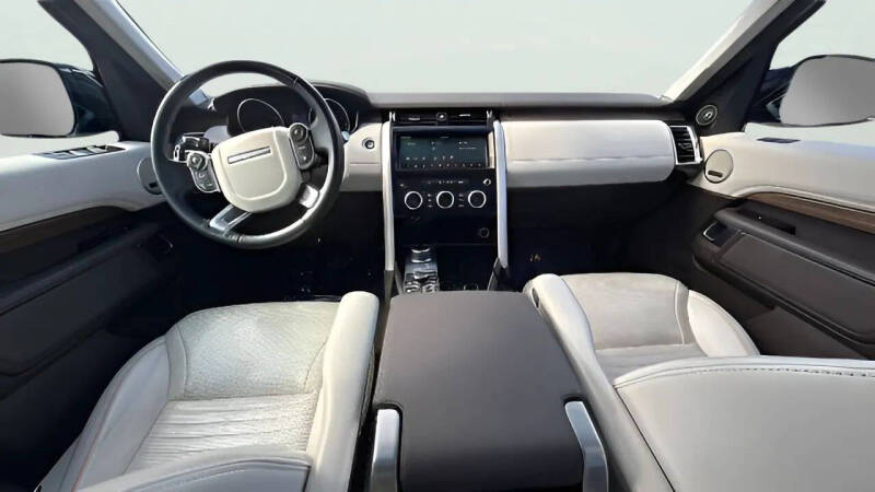 2017 Land Rover Discovery HSE