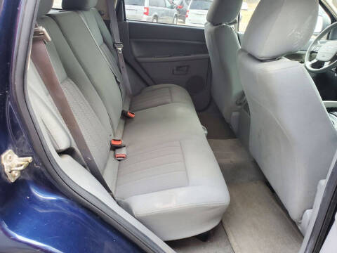 2005 Jeep Grand Cherokee Laredo