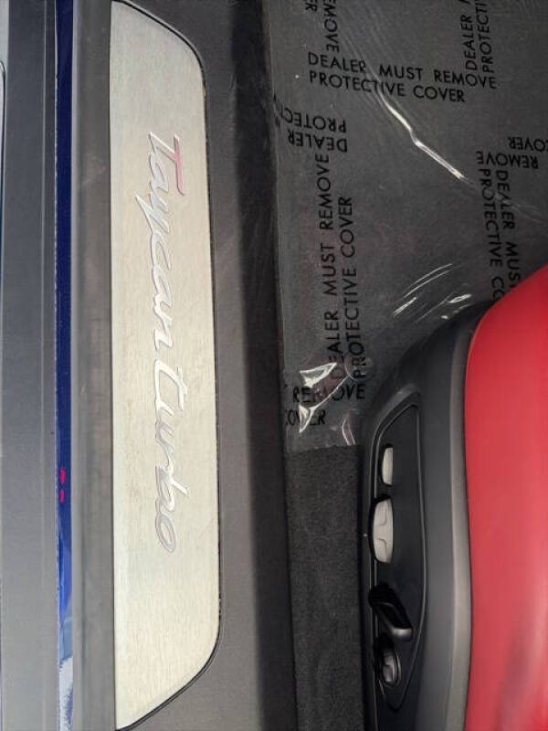 2020 Porsche Taycan Turbo