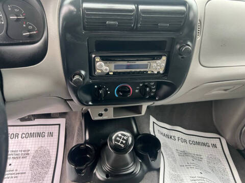 2000 Mazda B-Series B3000 SE