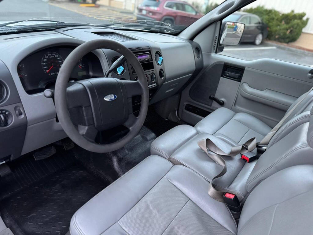 2005 Ford F-150 for sale at The Price King Auto in LAKEWOOD, WA