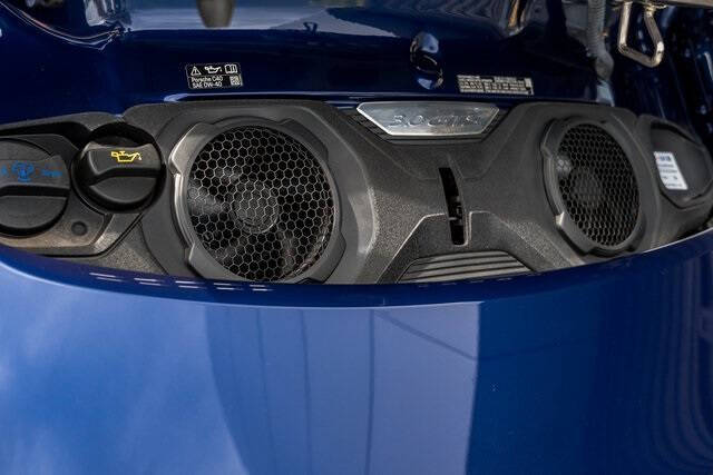 2024 Porsche 911 Carrera 4 GTS