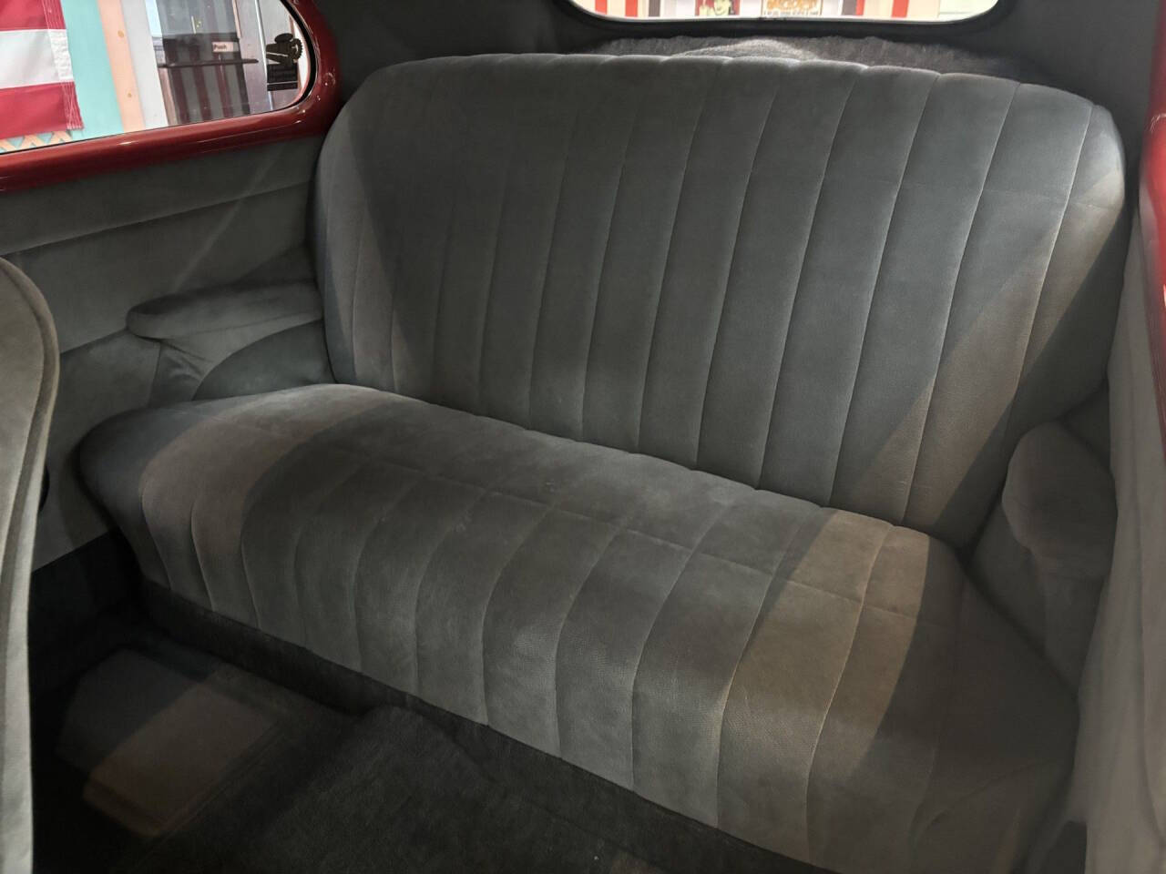 1946 Ford Tudor 26