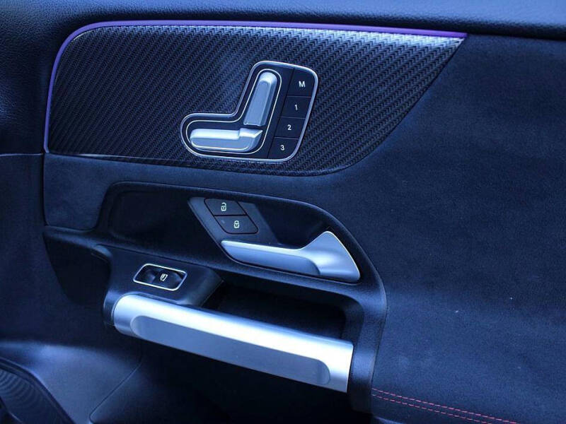 2021 Mercedes-Benz GLB GLB 250