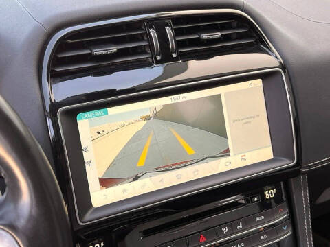 2019 Jaguar F-PACE S