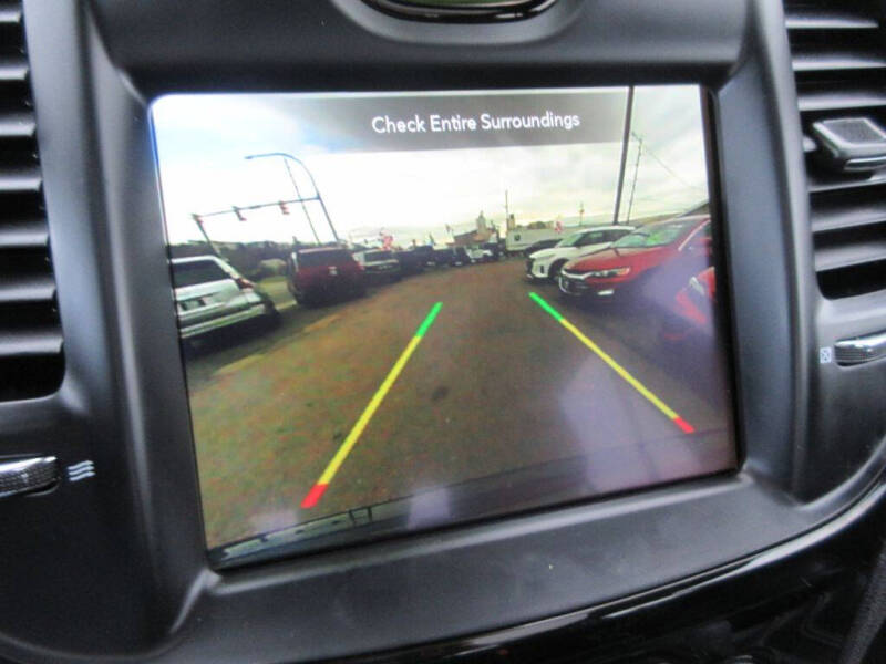 2023 Chrysler 300 S V6