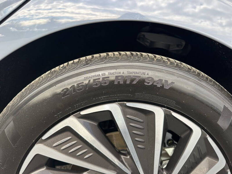 2024 Hyundai Sonata Hybrid Limited