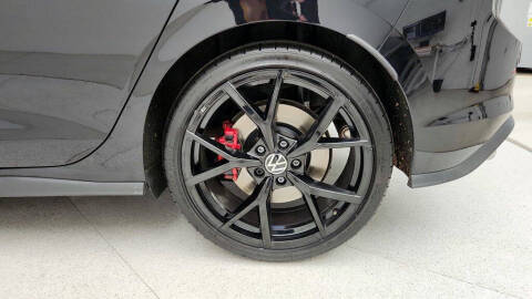 2024 Volkswagen Golf GTI 380 S