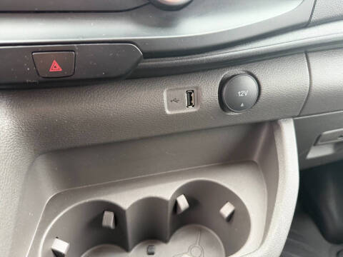 2024 Ford Transit 250