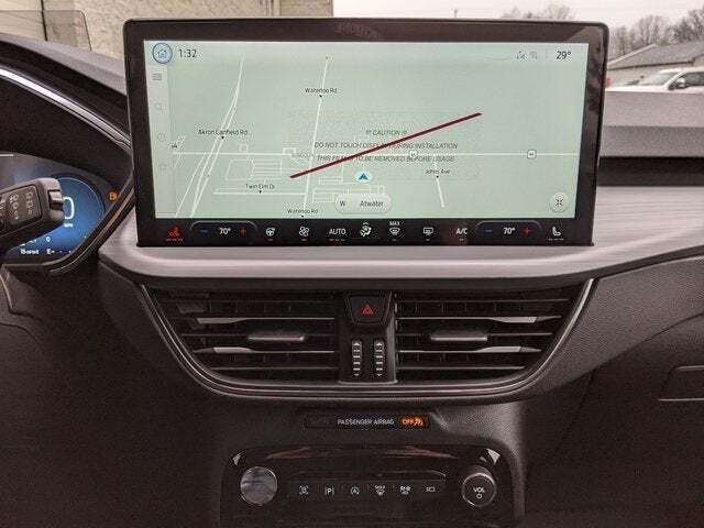 2025 Ford Escape Platinum