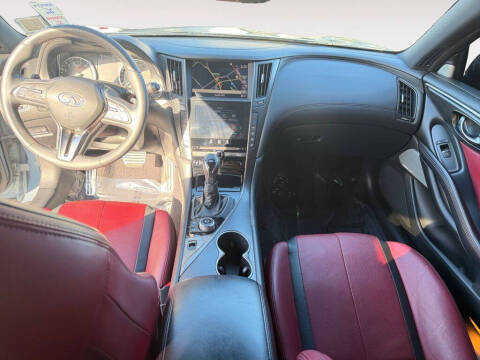 2022 Infiniti Q60 Red Sport 400