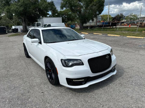 2023 Chrysler 300 C