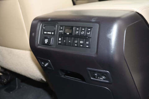 2020 Toyota Sequoia Platinum