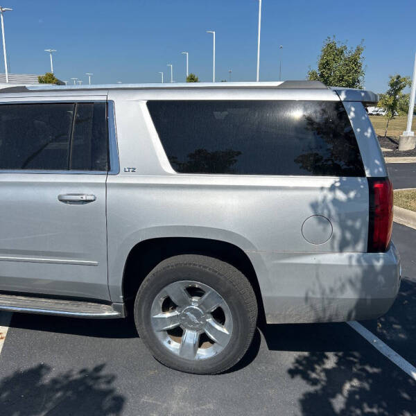 2016 Chevrolet Suburban LTZ