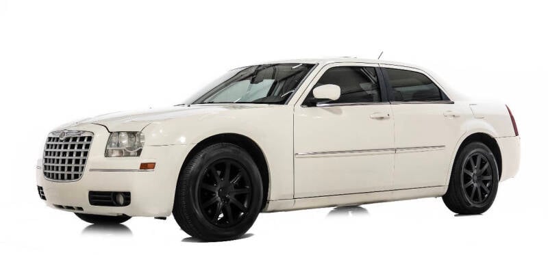 2008 Chrysler 300 Limited photo 2