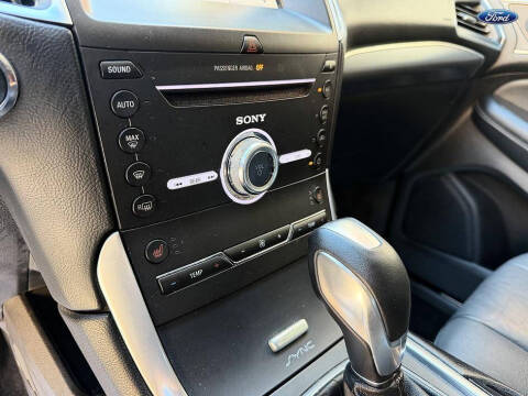 2017 Ford Edge Titanium