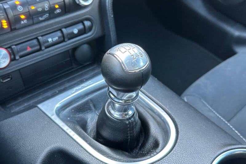 2018 Ford Mustang EcoBoost