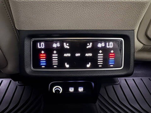 2019 Audi e-tron quattro Premium Plus