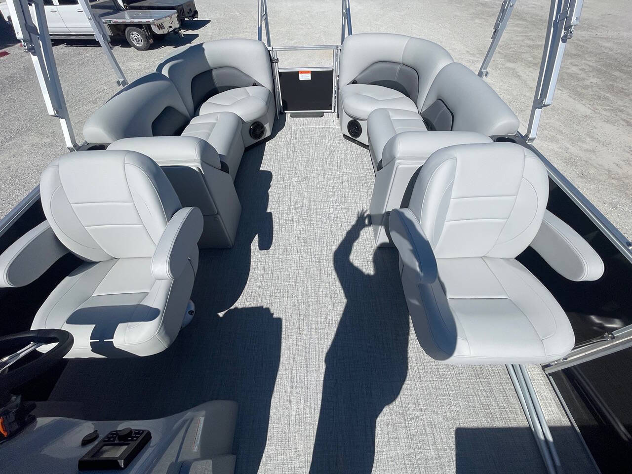 2025 Landau 25 Island Breeze Cruise for sale at Truman Lake Marine in Warsaw, MO