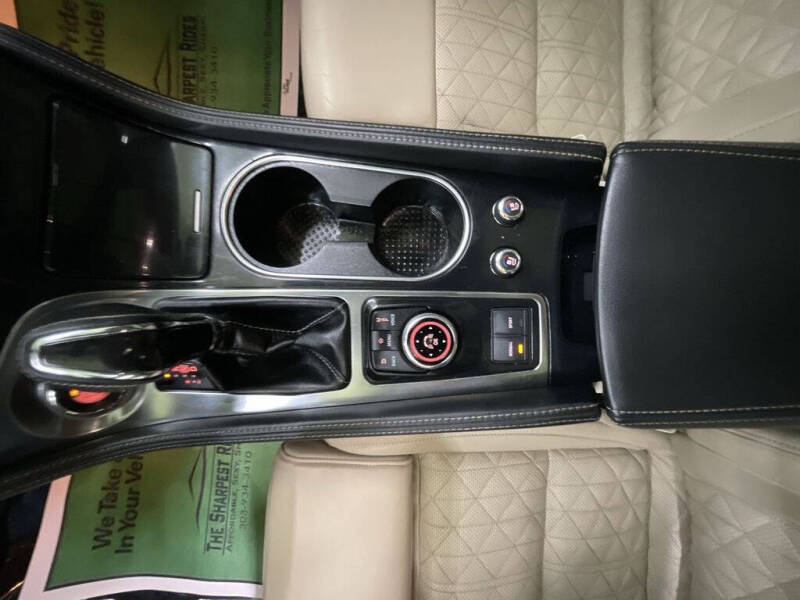 2016 Nissan Maxima Platinum