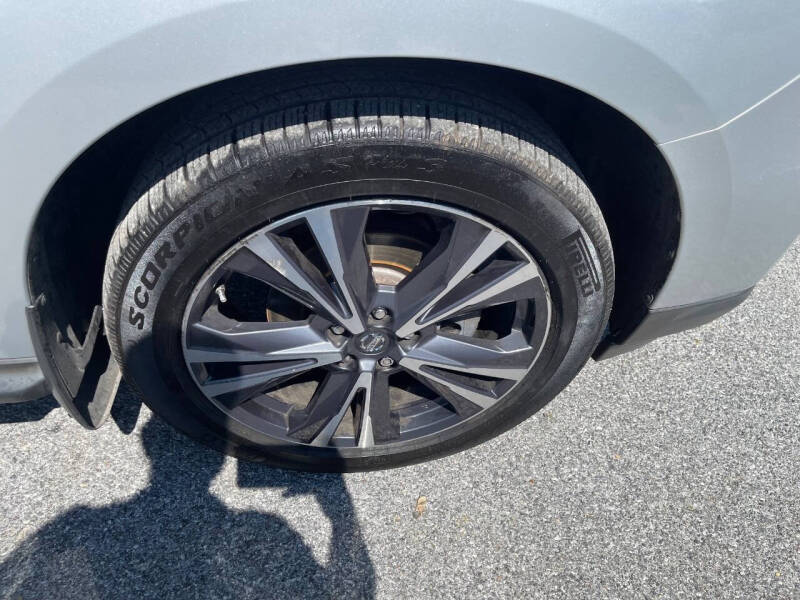 2017 Nissan Pathfinder S